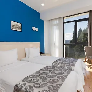 Iveria Hotel