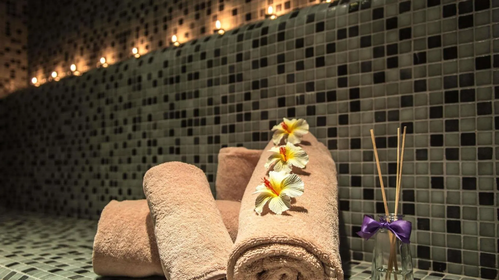 Mercure Tbilisi Old Town 4*,  Georgien